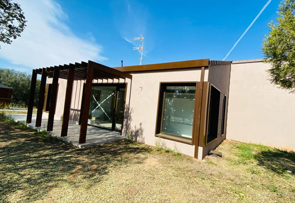 Carpintería con recercados para loft